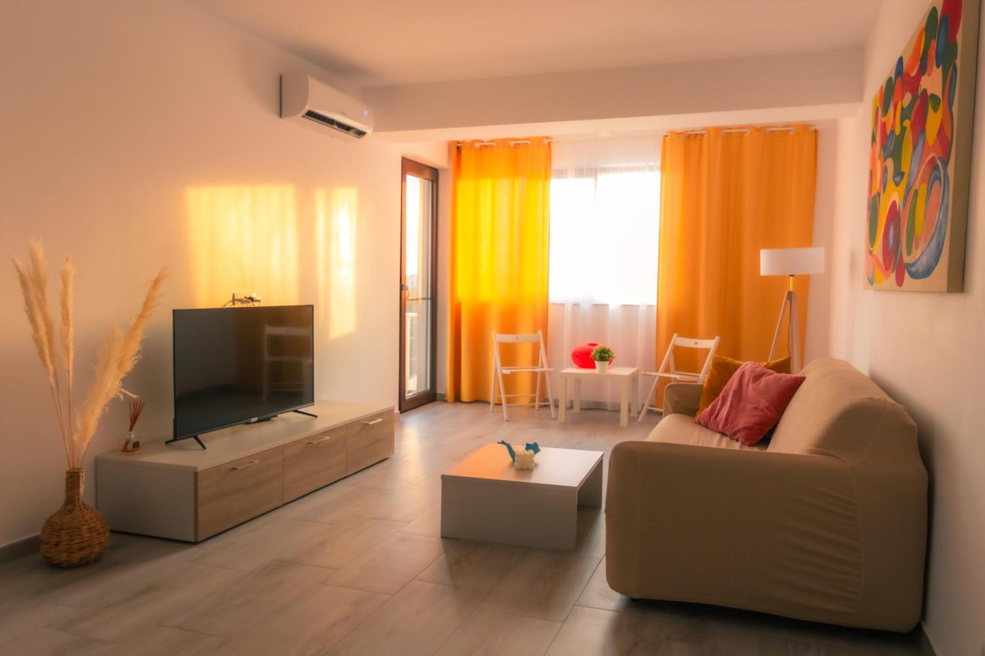 Sunset Apartment - Central Apt With Rooftop Garden Bucharest Exterior photo